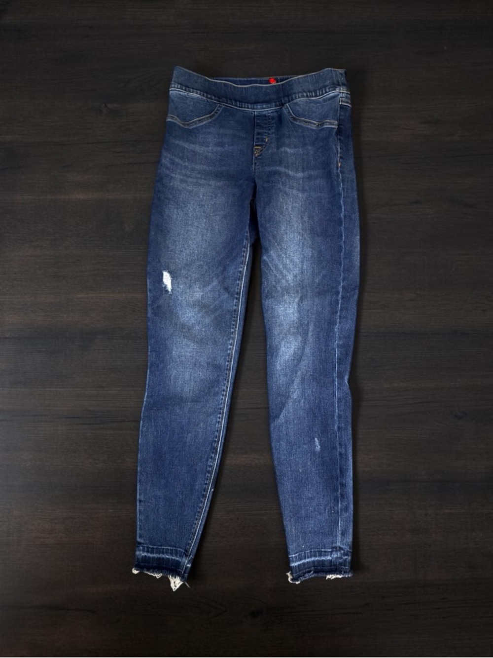 SPANX JEANISH SKINNY RAW HEM SHAPING JEANS SIZE SMALL